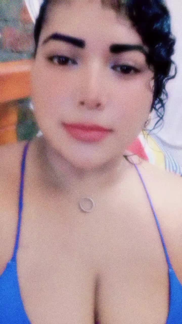 @Nickii tú nena hermosa 💞