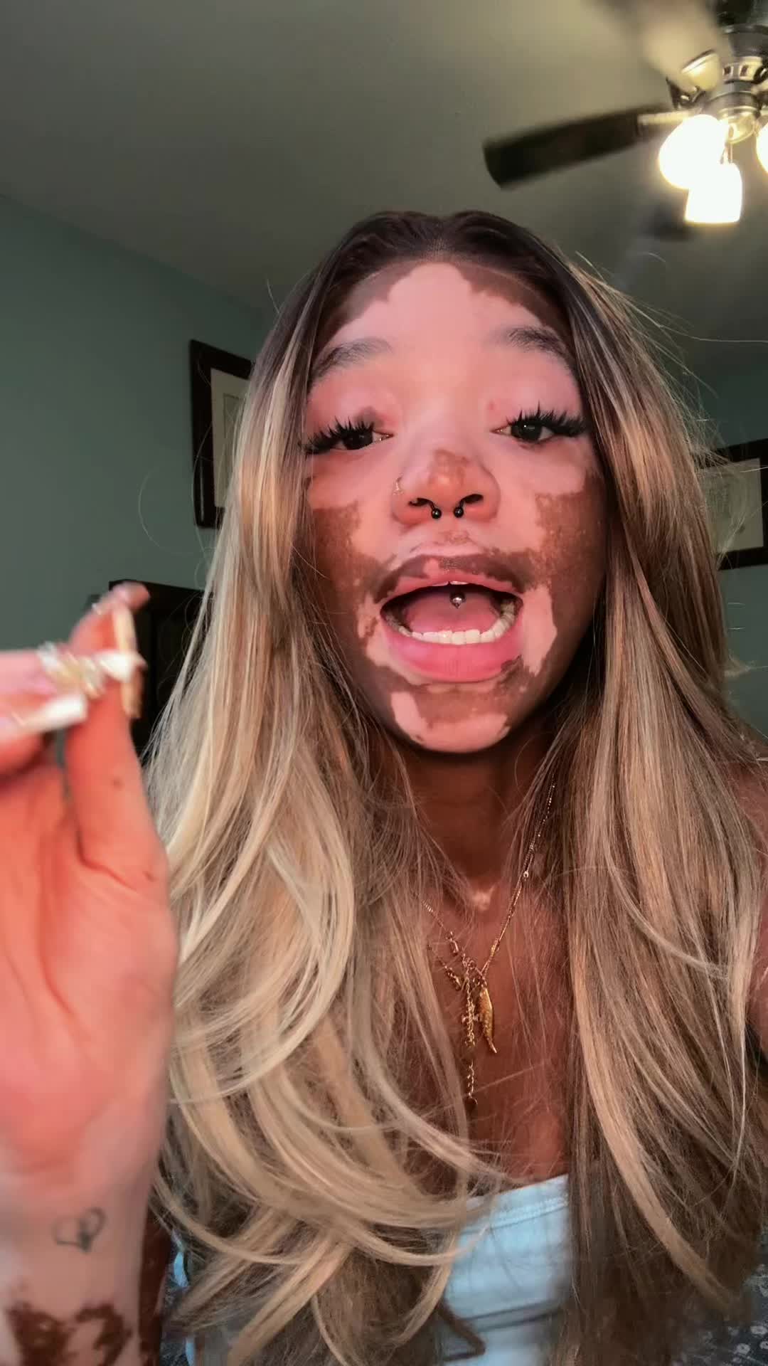@TrayceeTeaa
