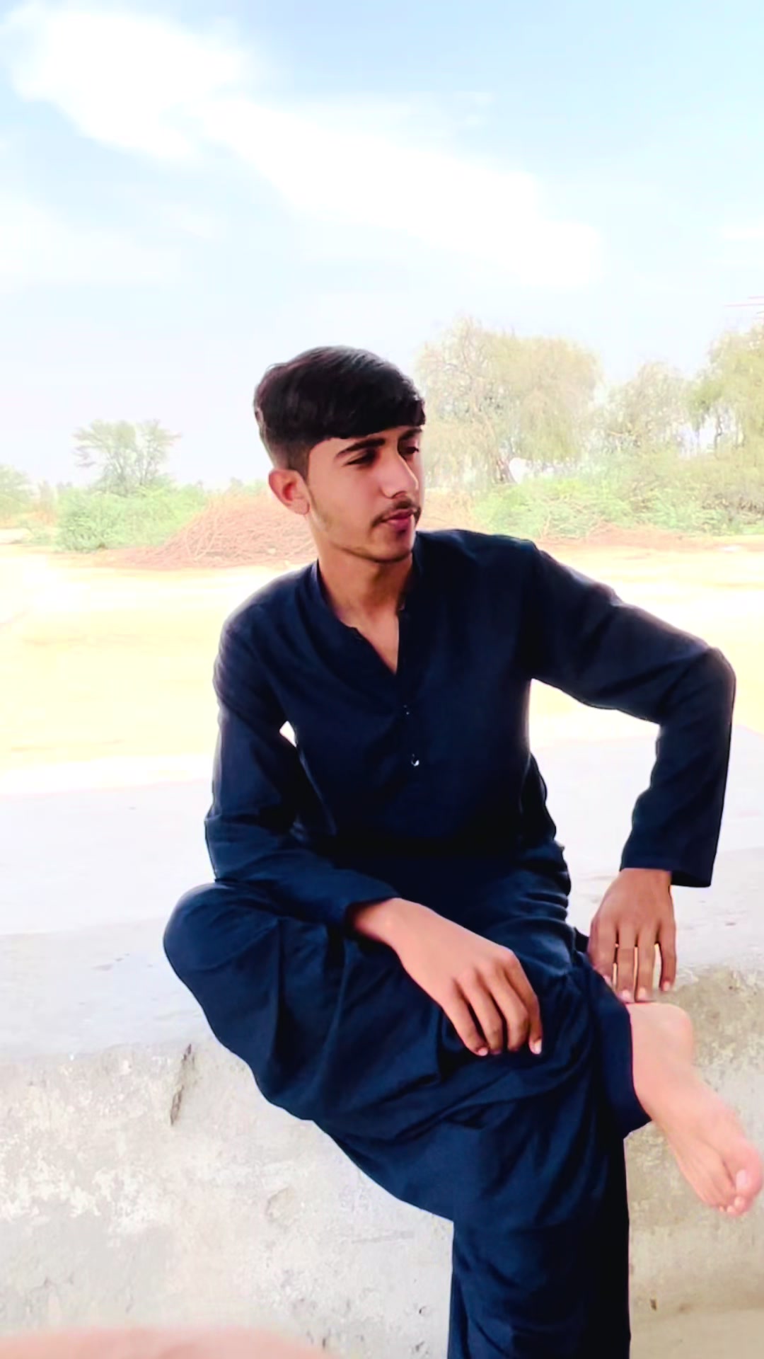 @𝐔𝐌𝐀𝐑_𝐌𝐀𝐒𝐓𝐎𝐈_🤍