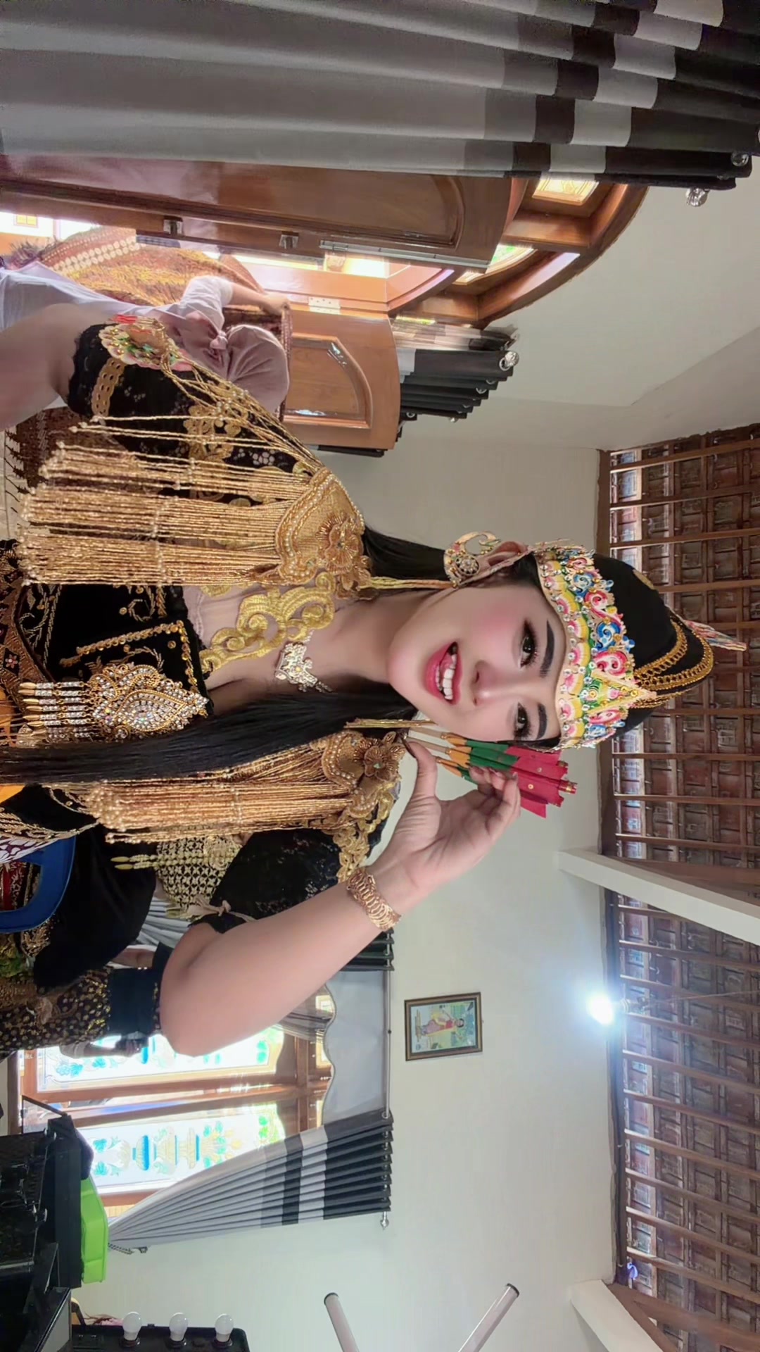 @Aya Chikamatzhu
