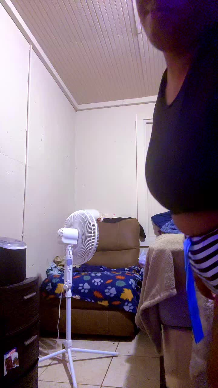 @Shay Scott993