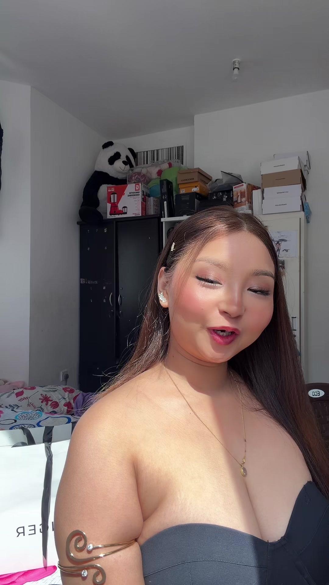 @Leylaa
