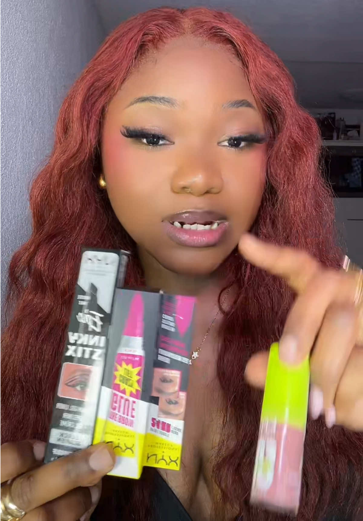 @Miss_Fakira 🎀