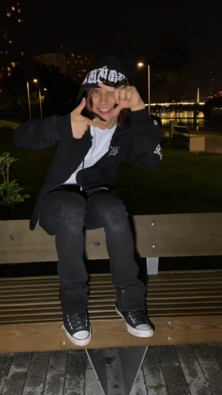 @g0ley_