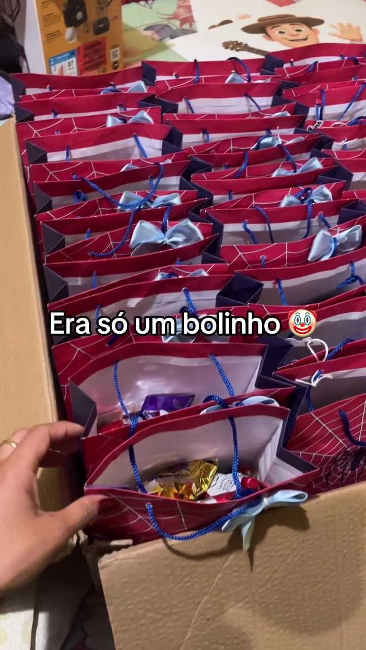 @Mirelly Freitas