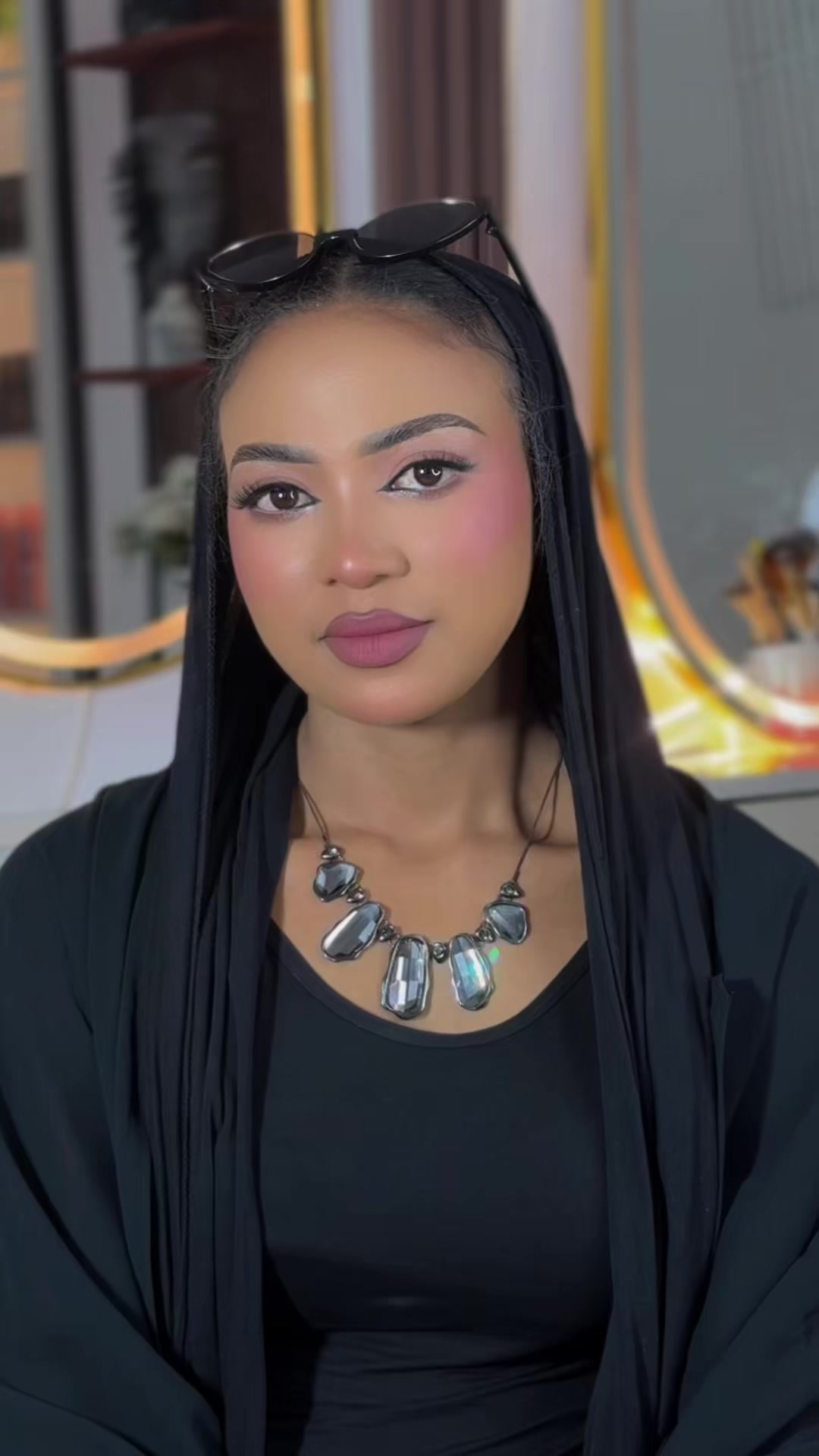 @GLOWUP MAKEUP STUDIO