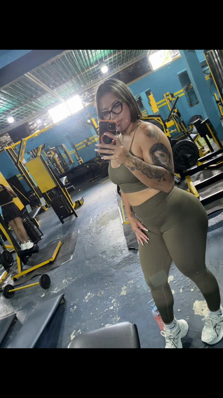 @andreina Rodr&iacute;guez🤍🖤