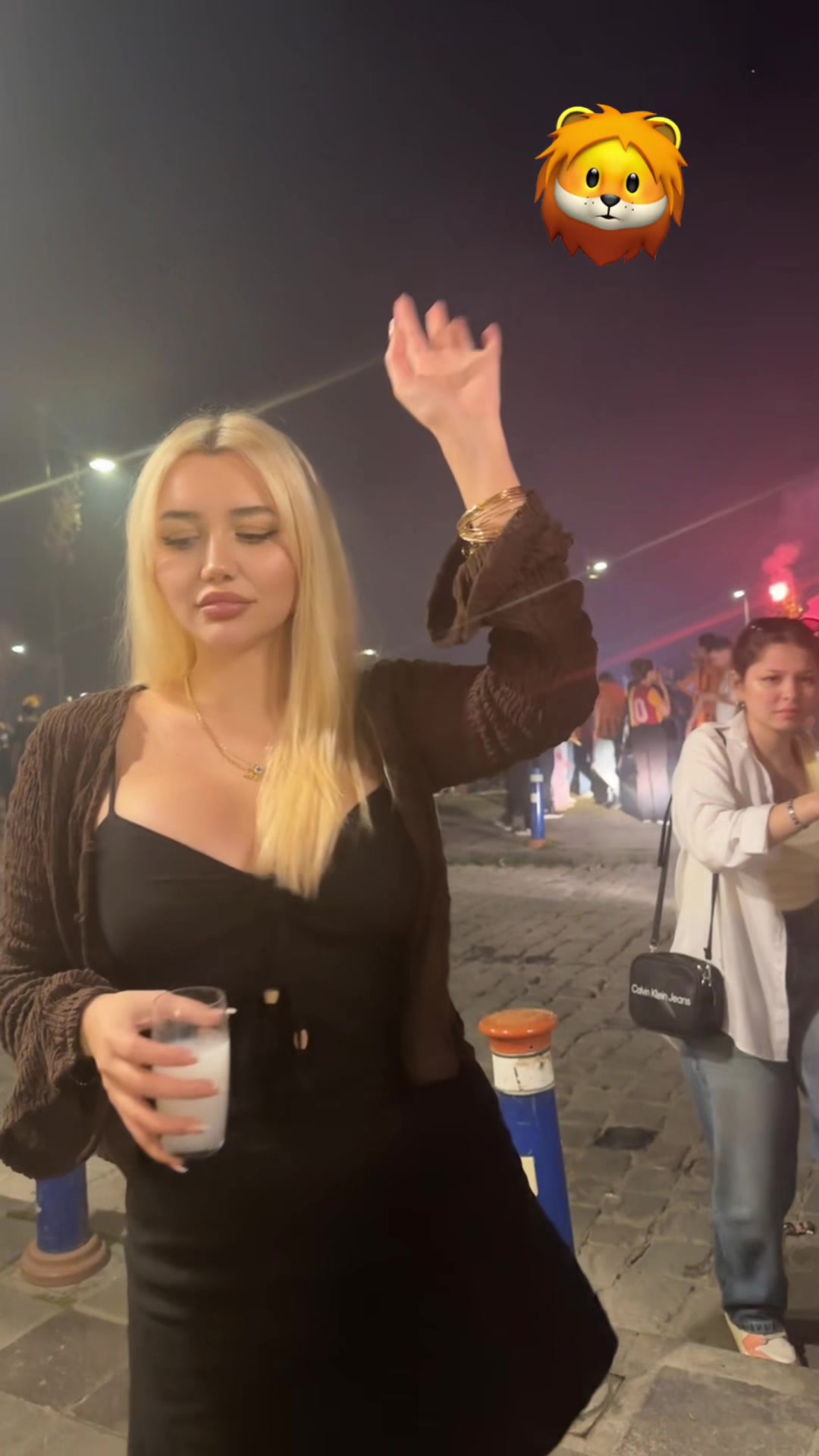 @Sadecemeldaaa