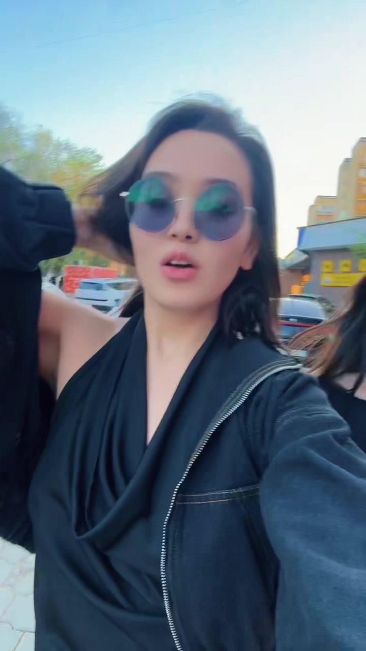 @botik~kotik