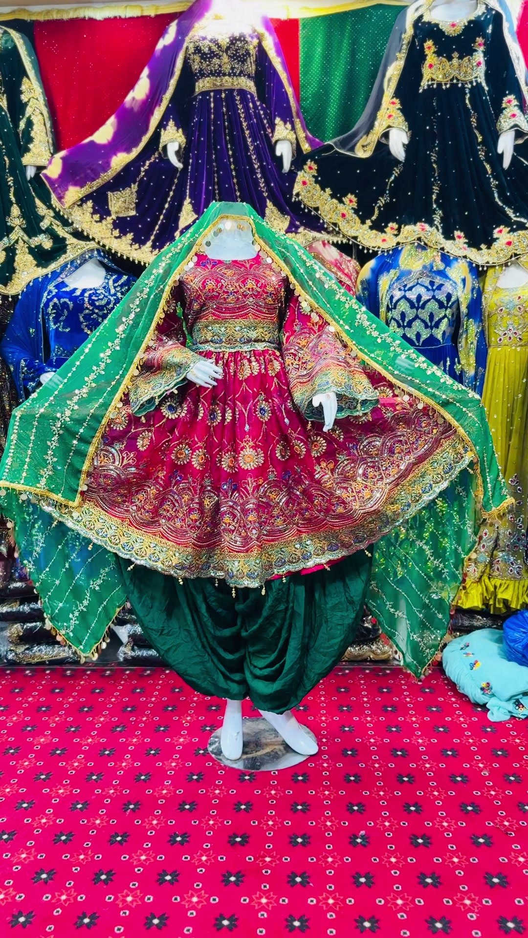 @نیو لباس گارمنٹس
