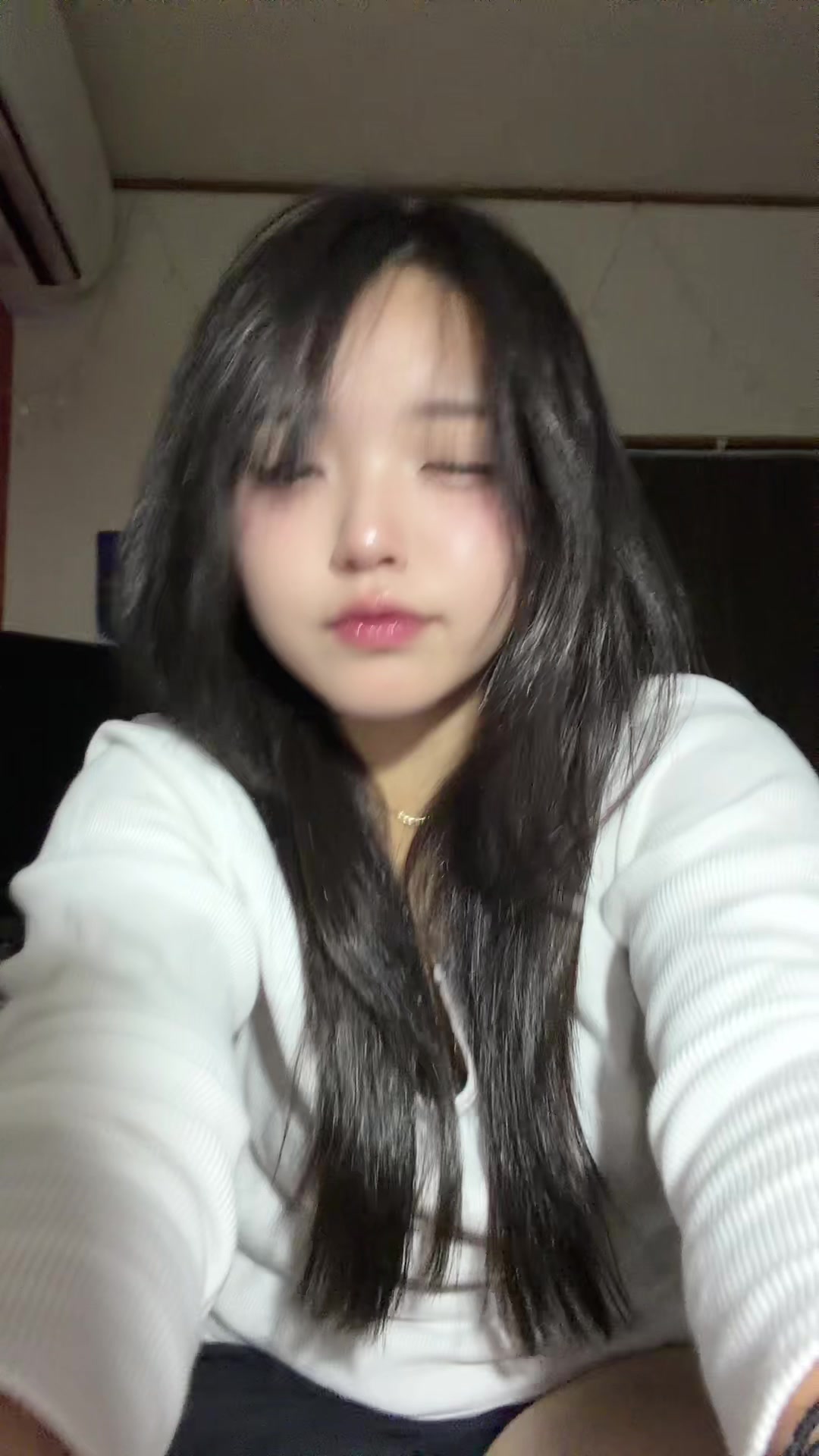 @泣きぼくろ