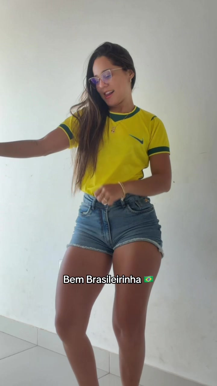 @_camilaeloi