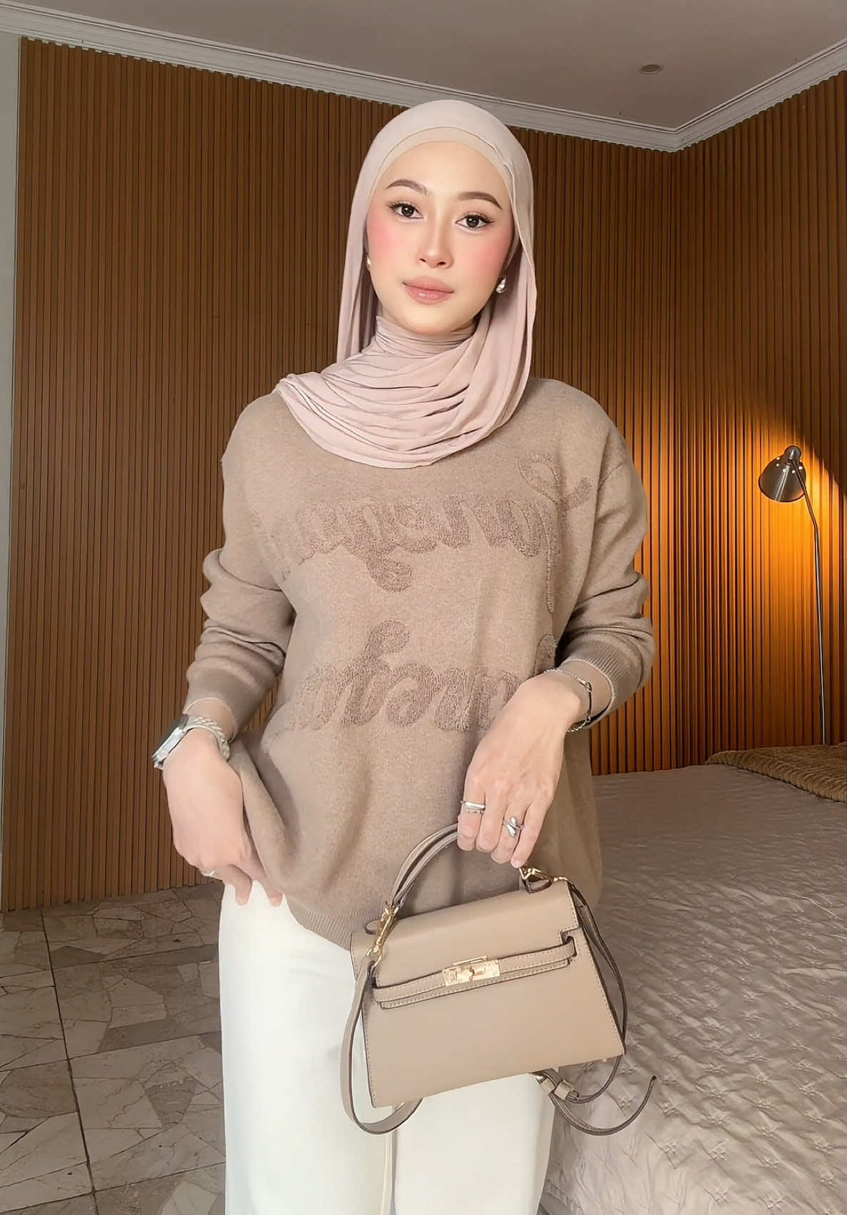 @Nanaazz