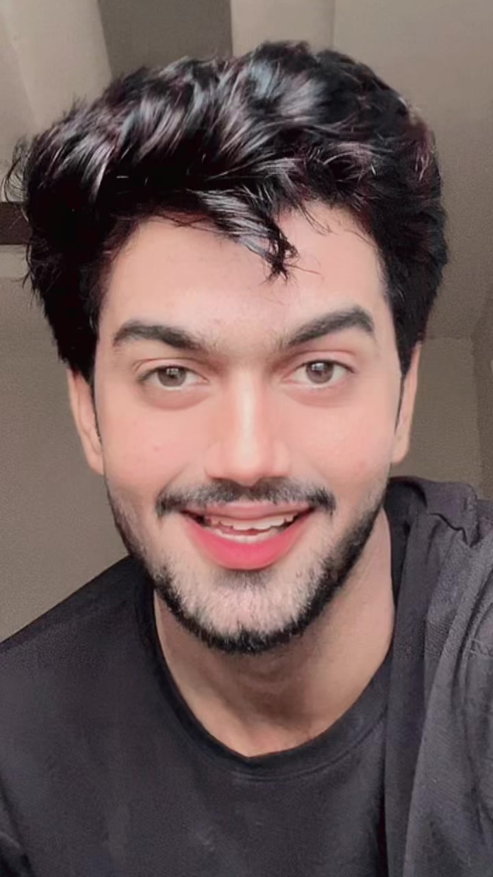 @حمزہ 🐣🦢