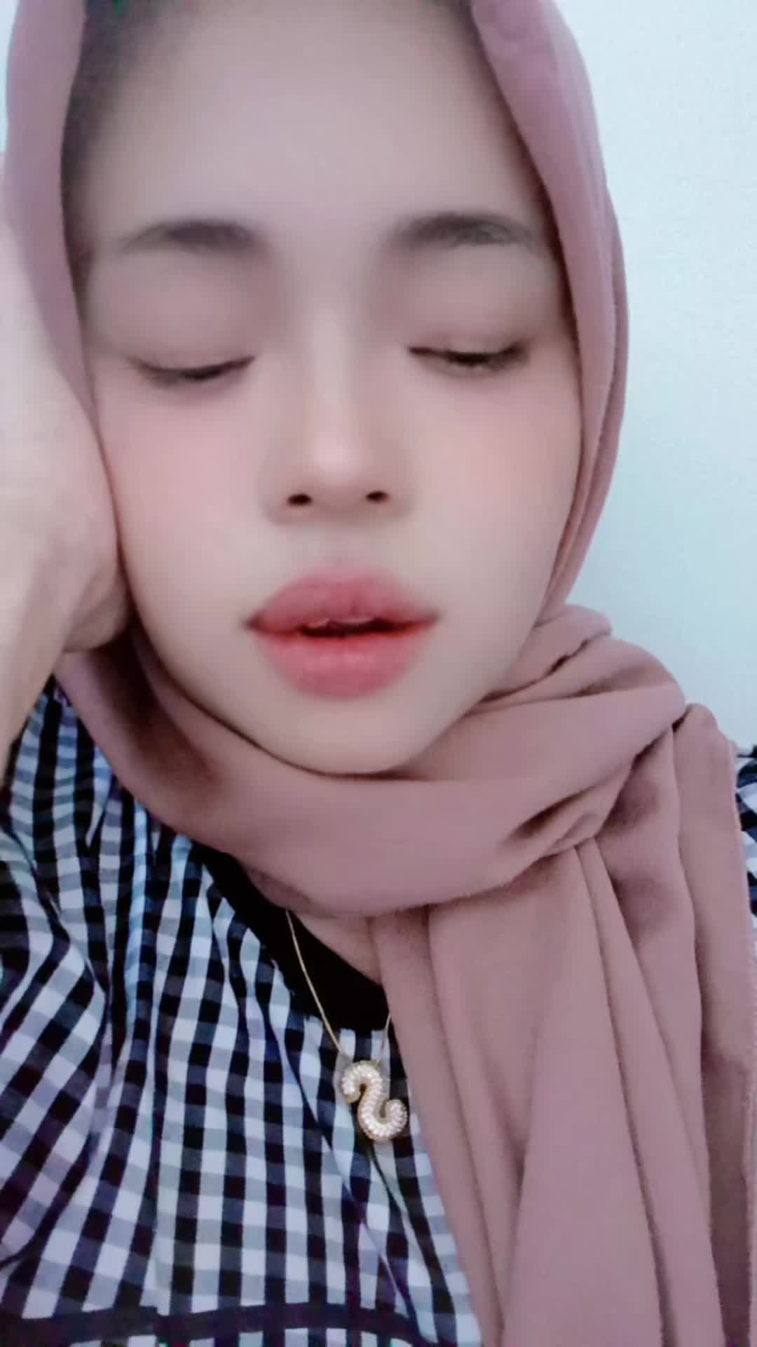 @🥀neng b@wel🇦🇪🇲🇨✨️💙
