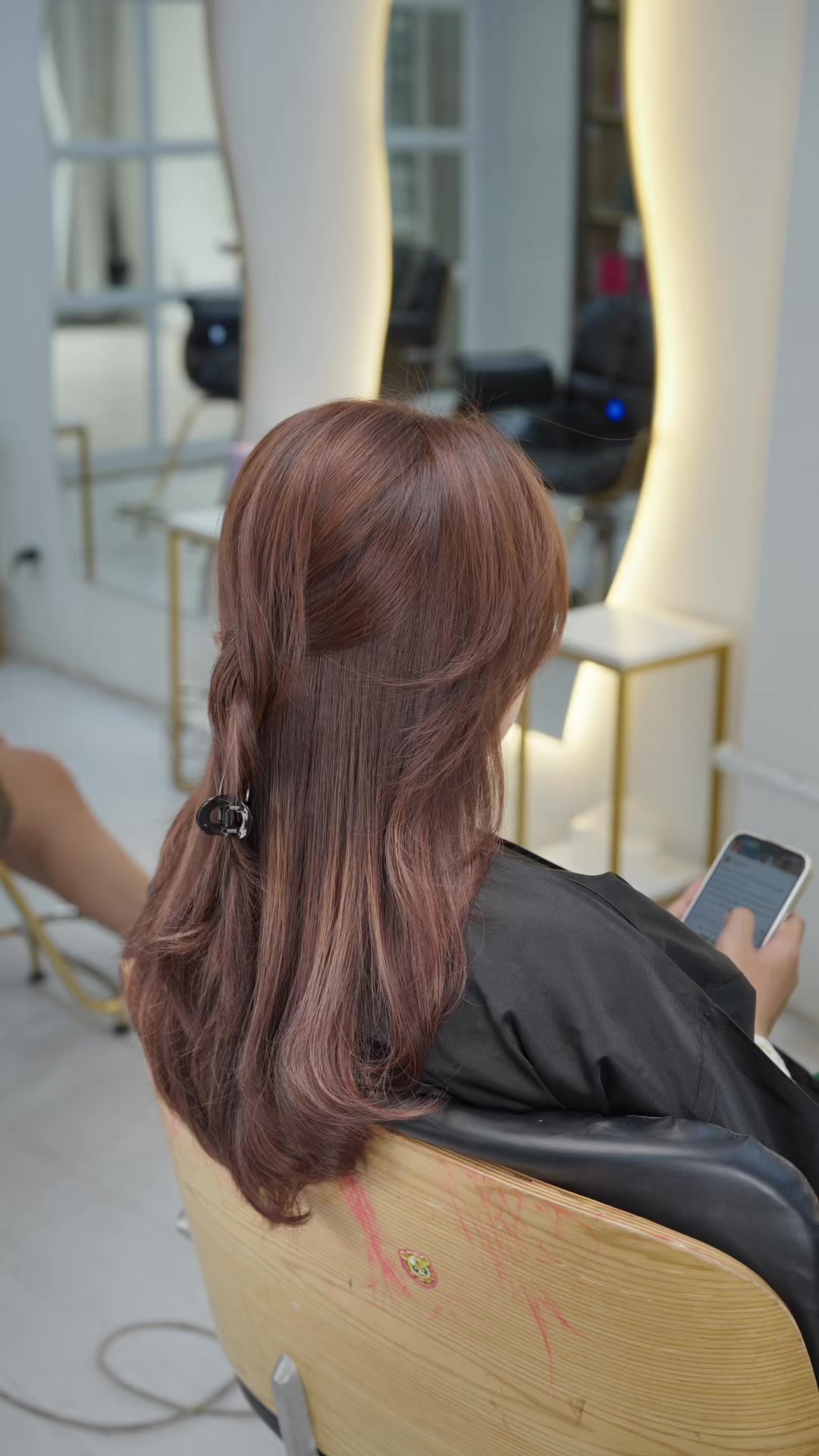 @Por Por Salon