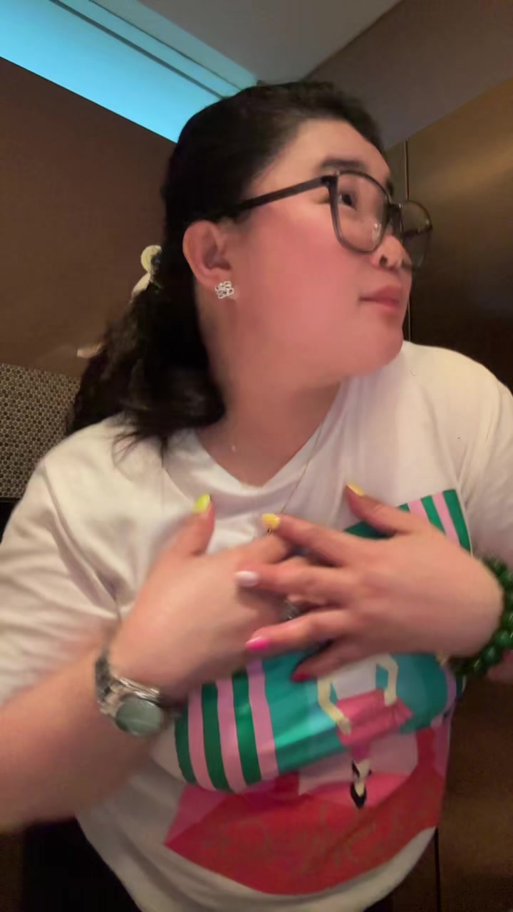 @lotlotjoy08