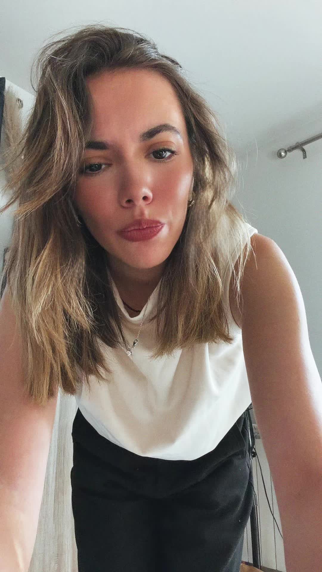 @caubellaura