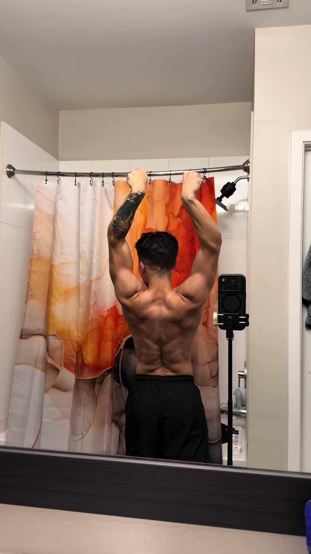 @lynleylifts