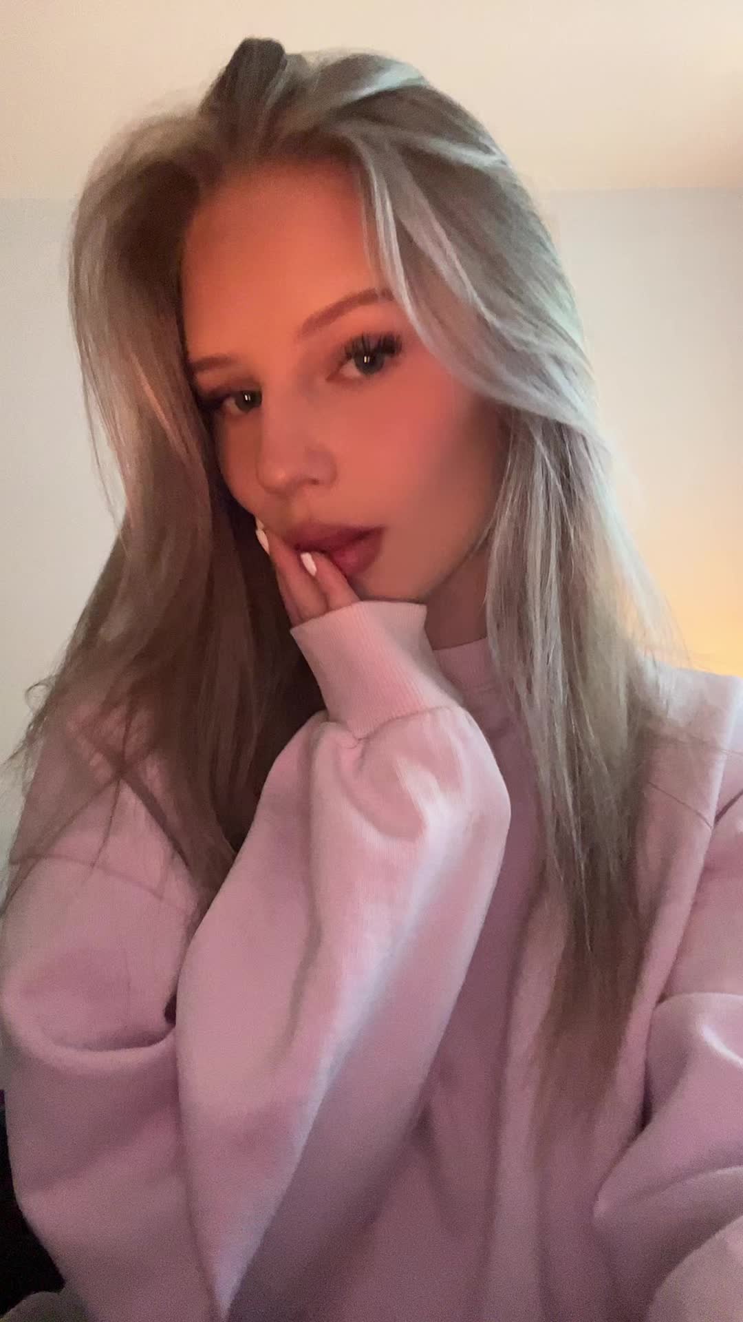 @jula.vis メ𝟶
