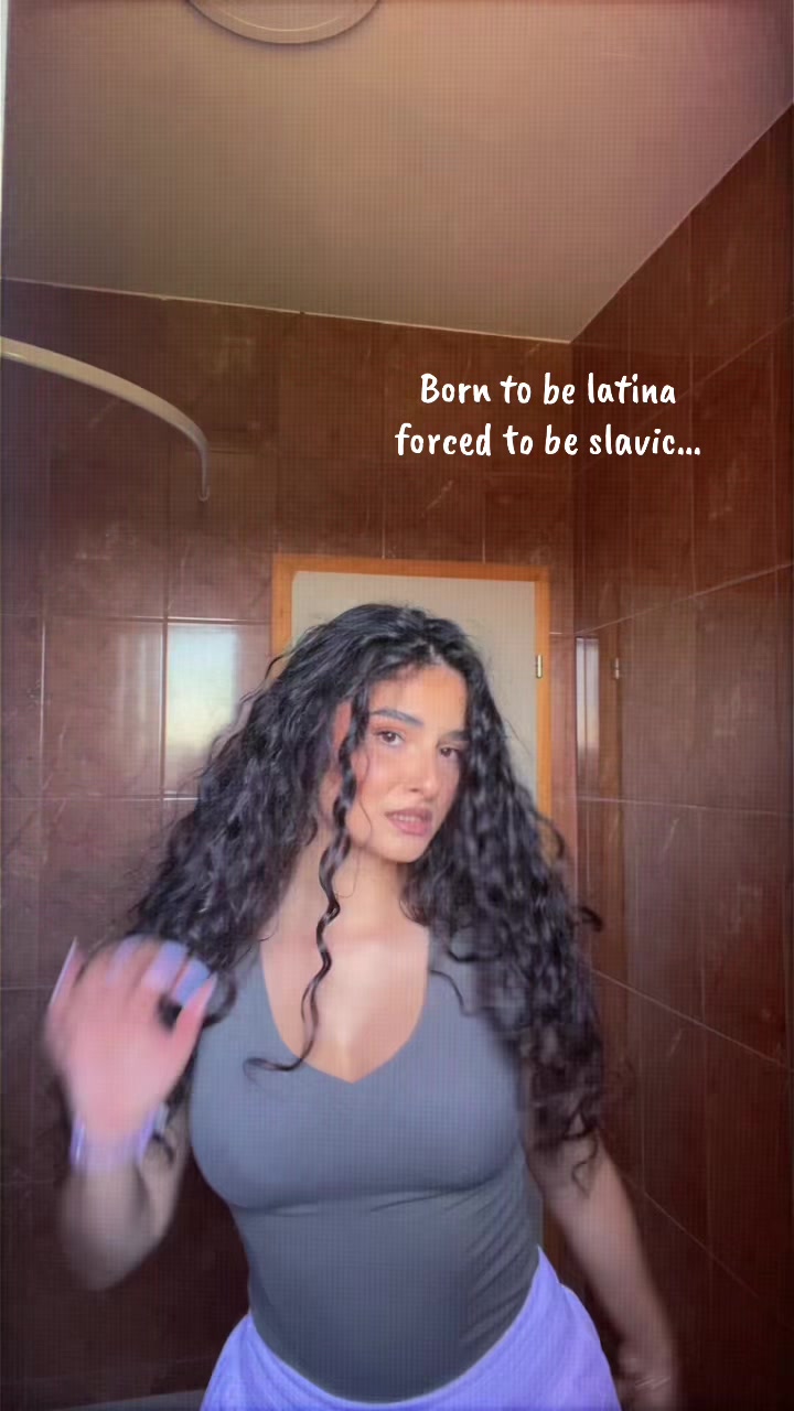 @andriverzum🪐👩🏻&zwj;🦱