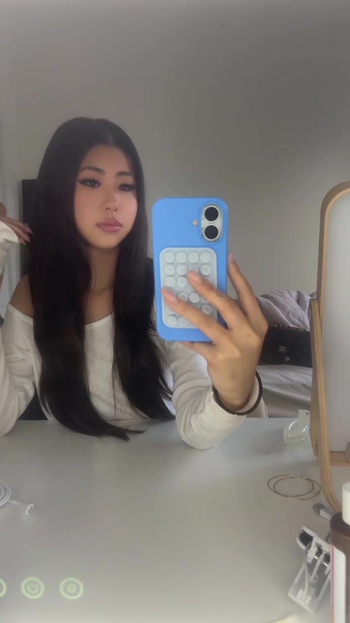 @alicia