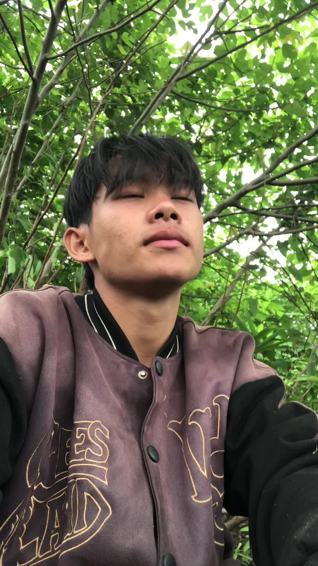 @FB: Lee vann Sơn [lis]