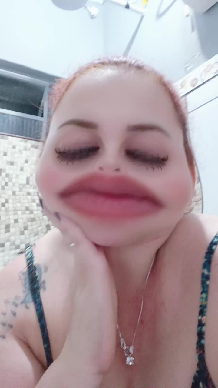 @Simone Helena