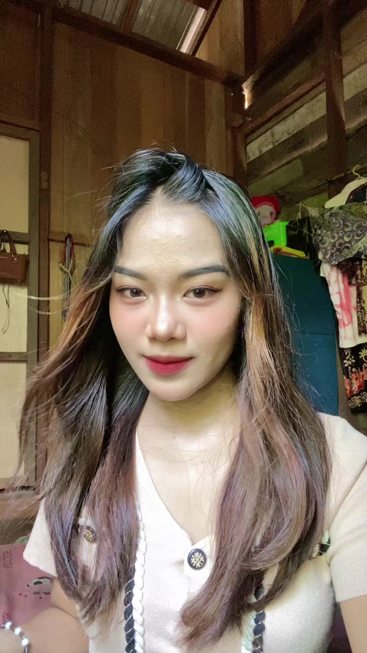 @shella_febriana01