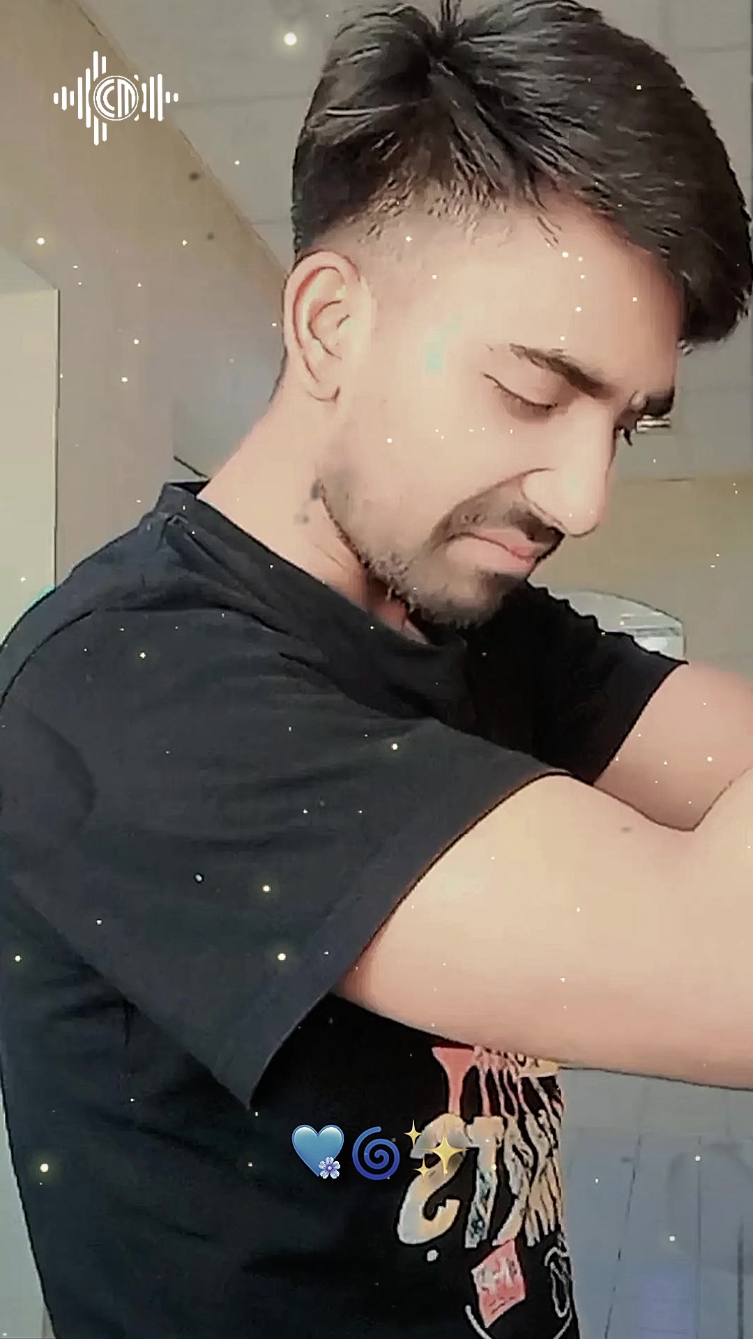 @sharukh N __🇳🇵🥰👈🇸🇦
