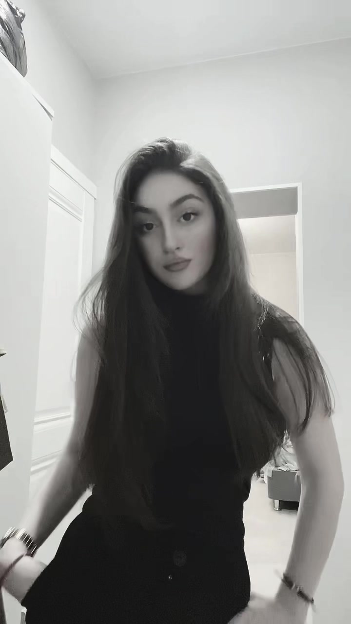@ń
