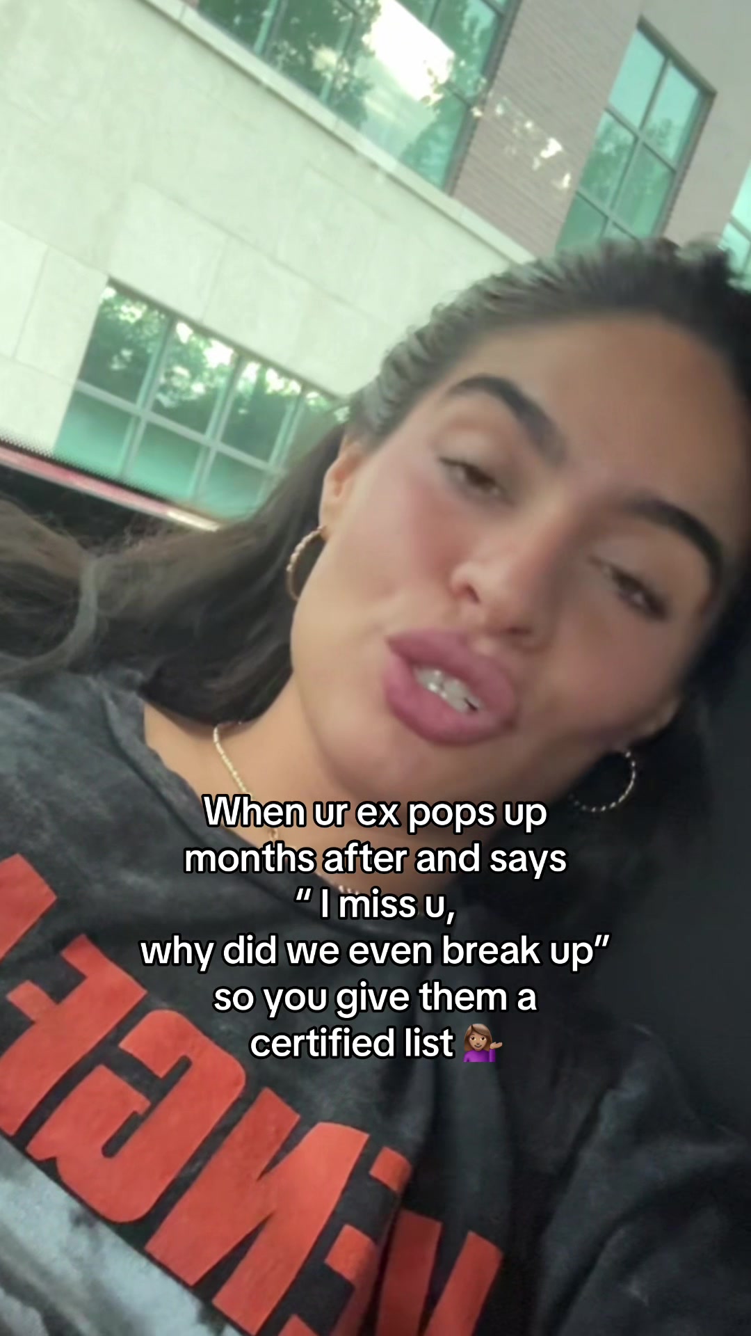 @Jessiereyez