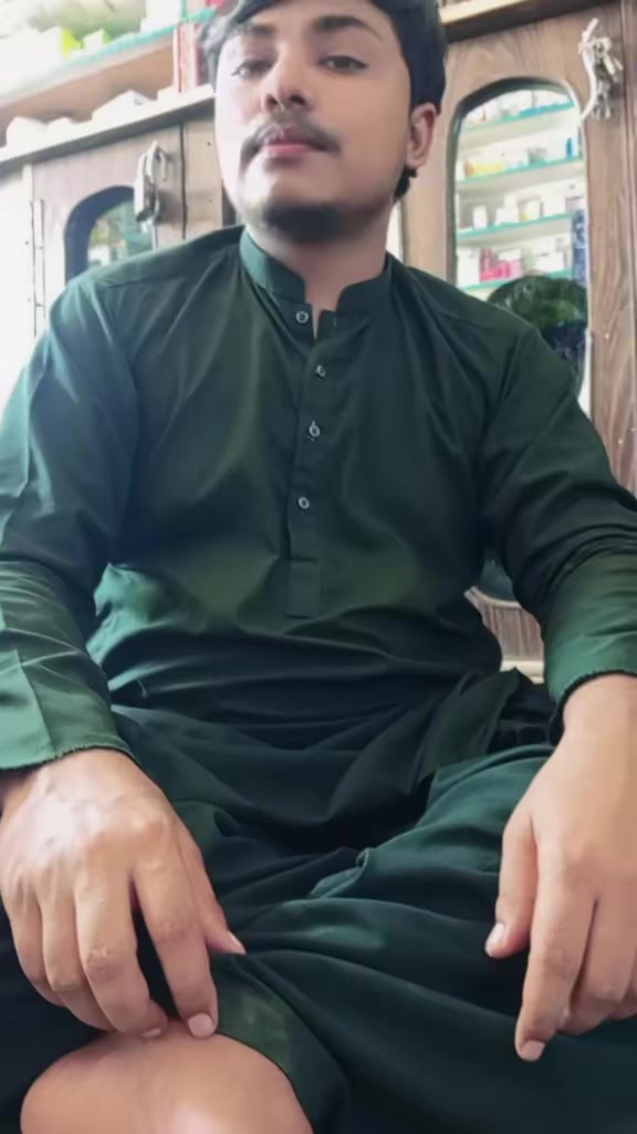 @SHAHWAIZ ARAIN 🫴💸