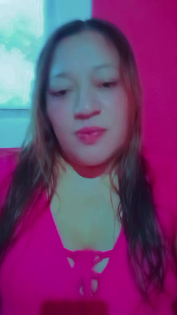 @Claudia Cruz