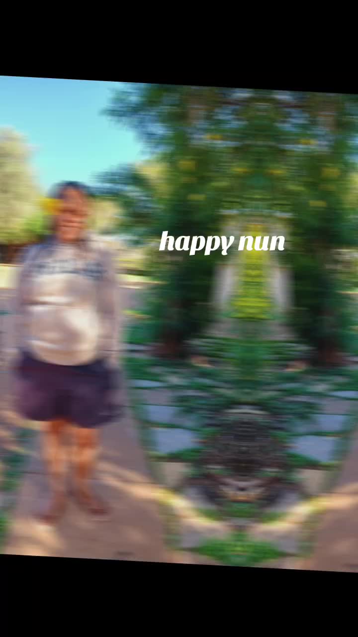 @Tela