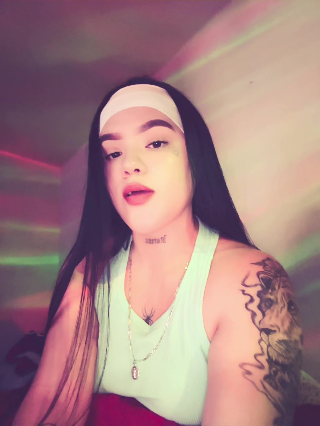 @Ayliinee💕