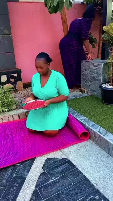@#maureen _wa_me