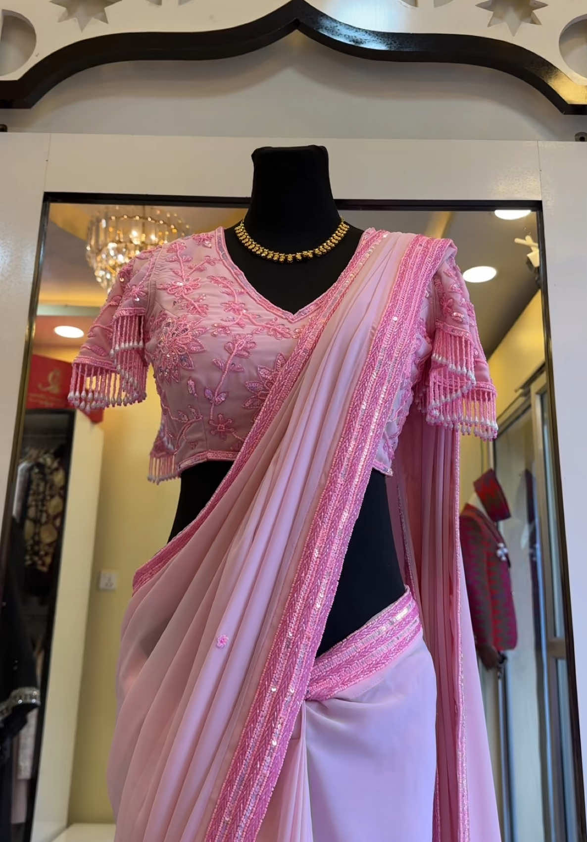 @R Square collection boutique