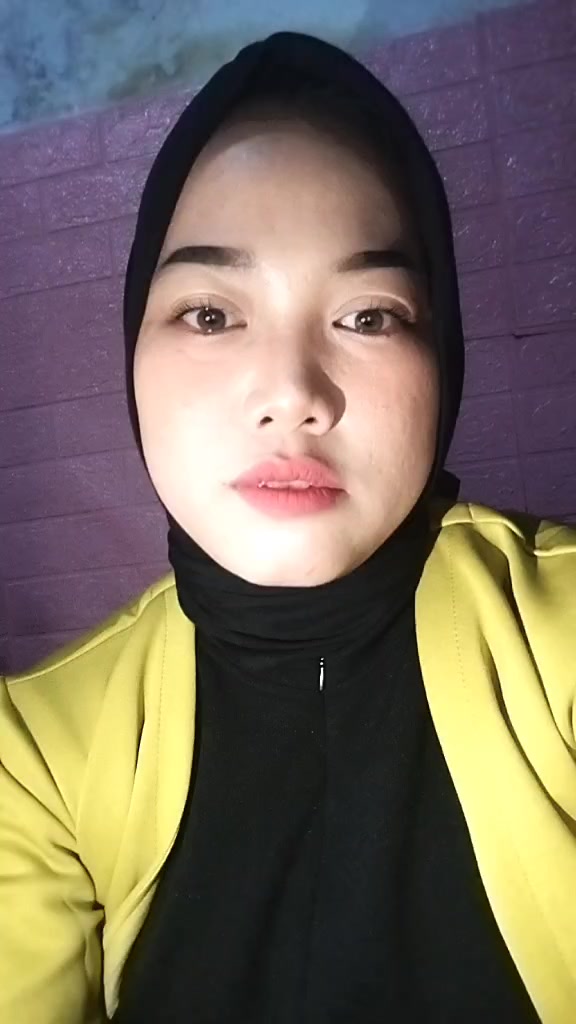 @yenianggela
