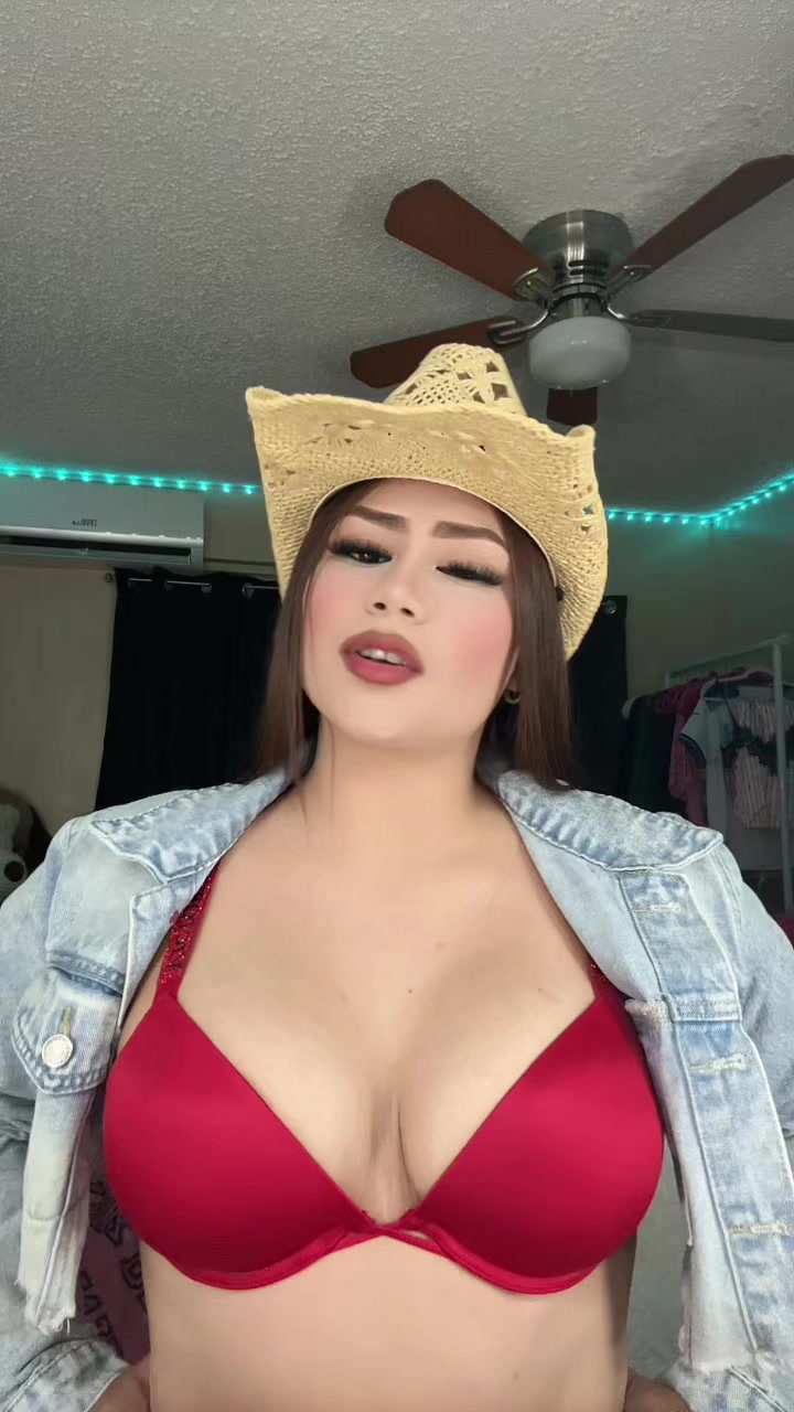 @Liz_mendoza