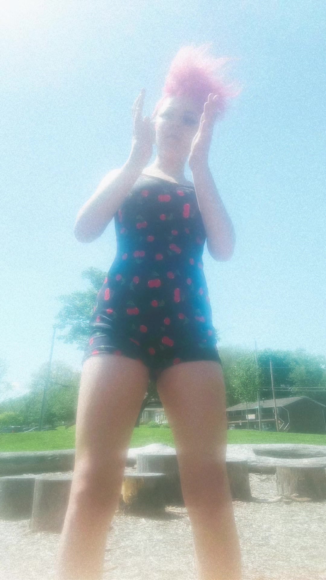 @toopr3ttyweirdo