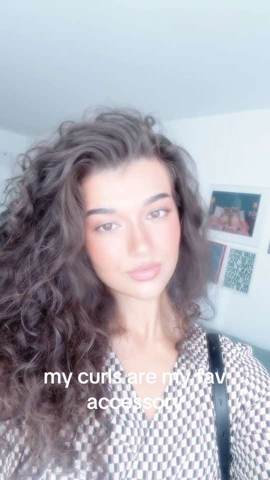 @Mia Turbić