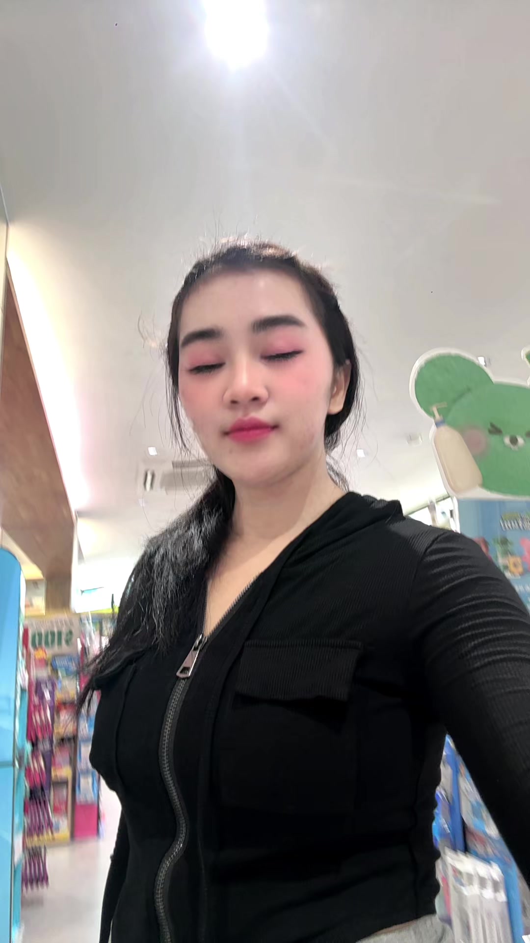 @Ce owi🐜🇮🇩🇹🇼