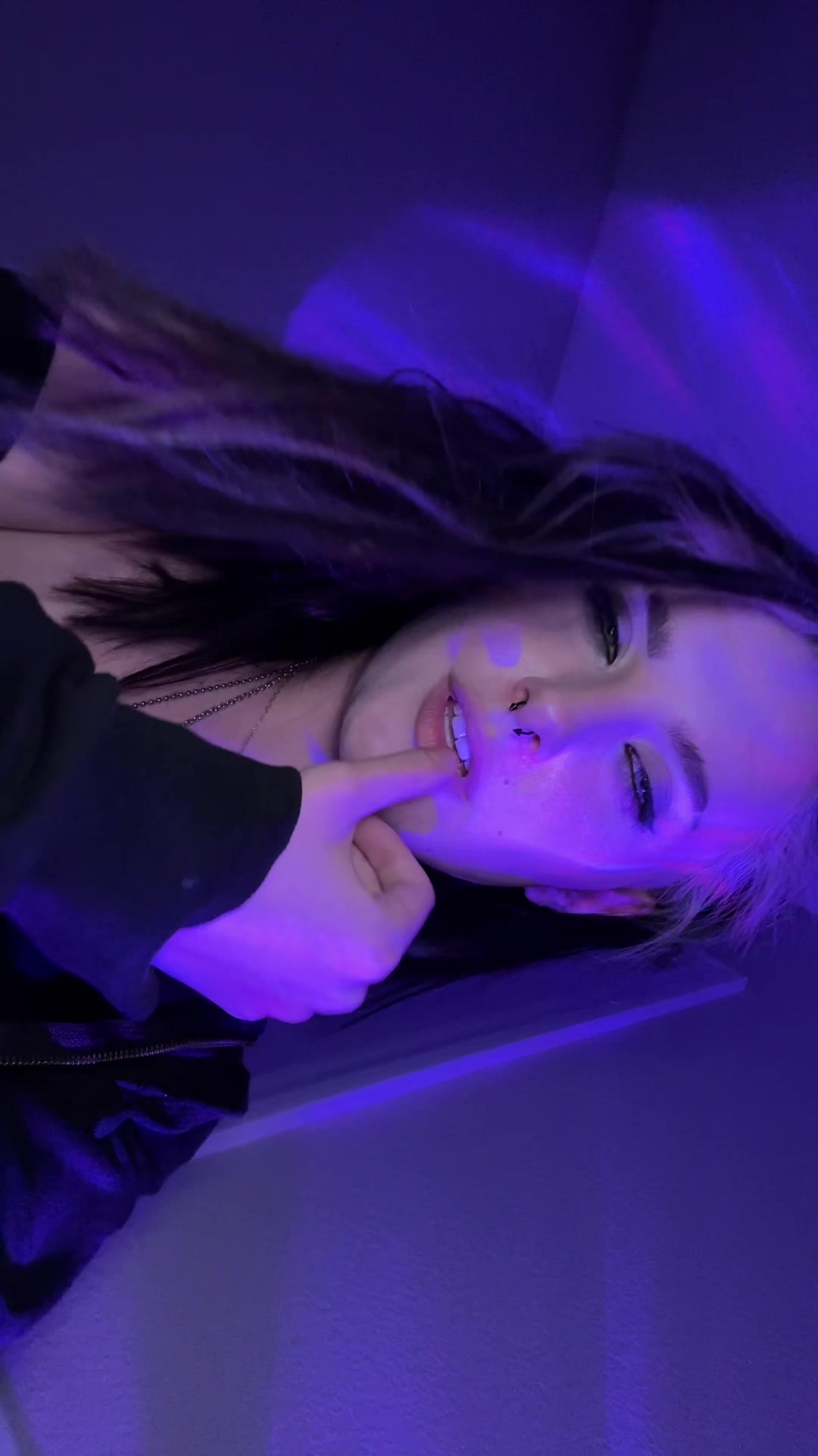 @ava.s550