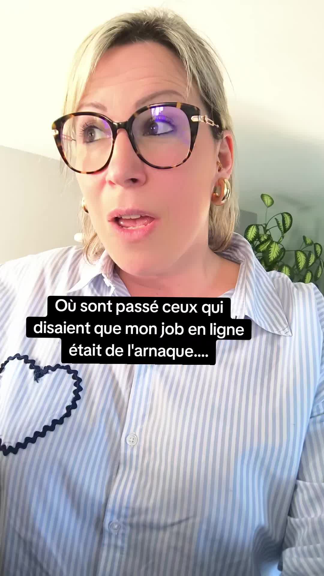 @Jul&iuml;e Dela&iuml;s