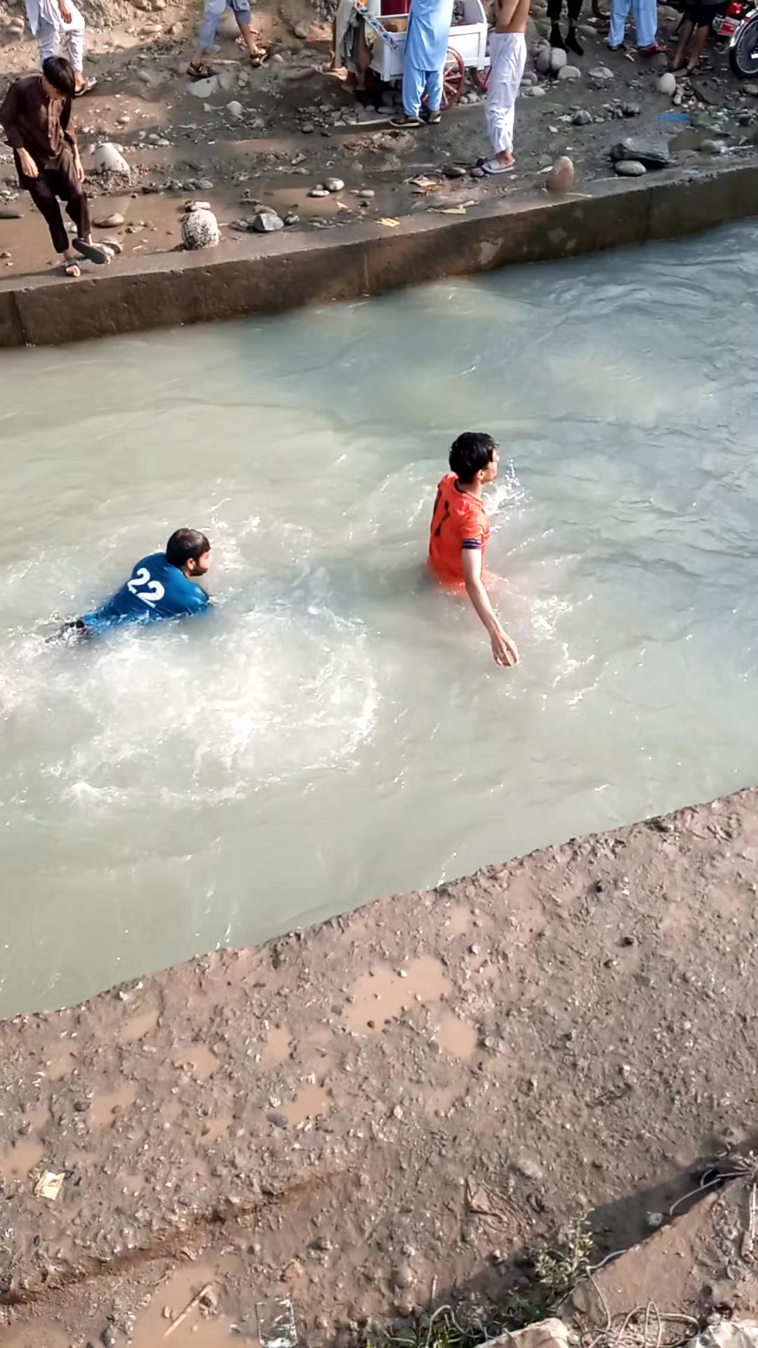 @FARMANKHAN (1)