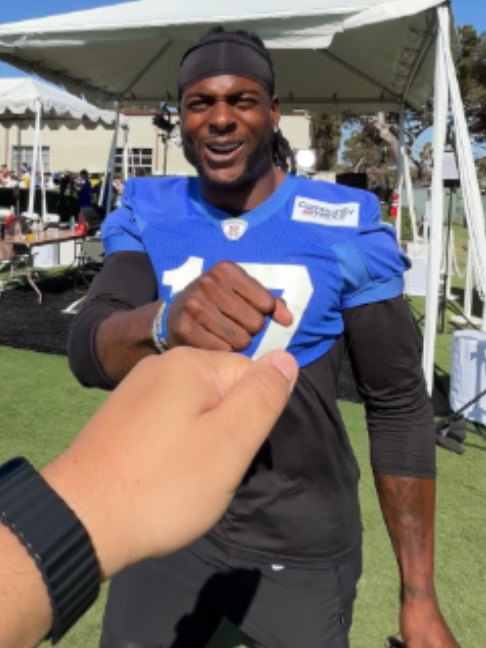 @Los Angeles Rams