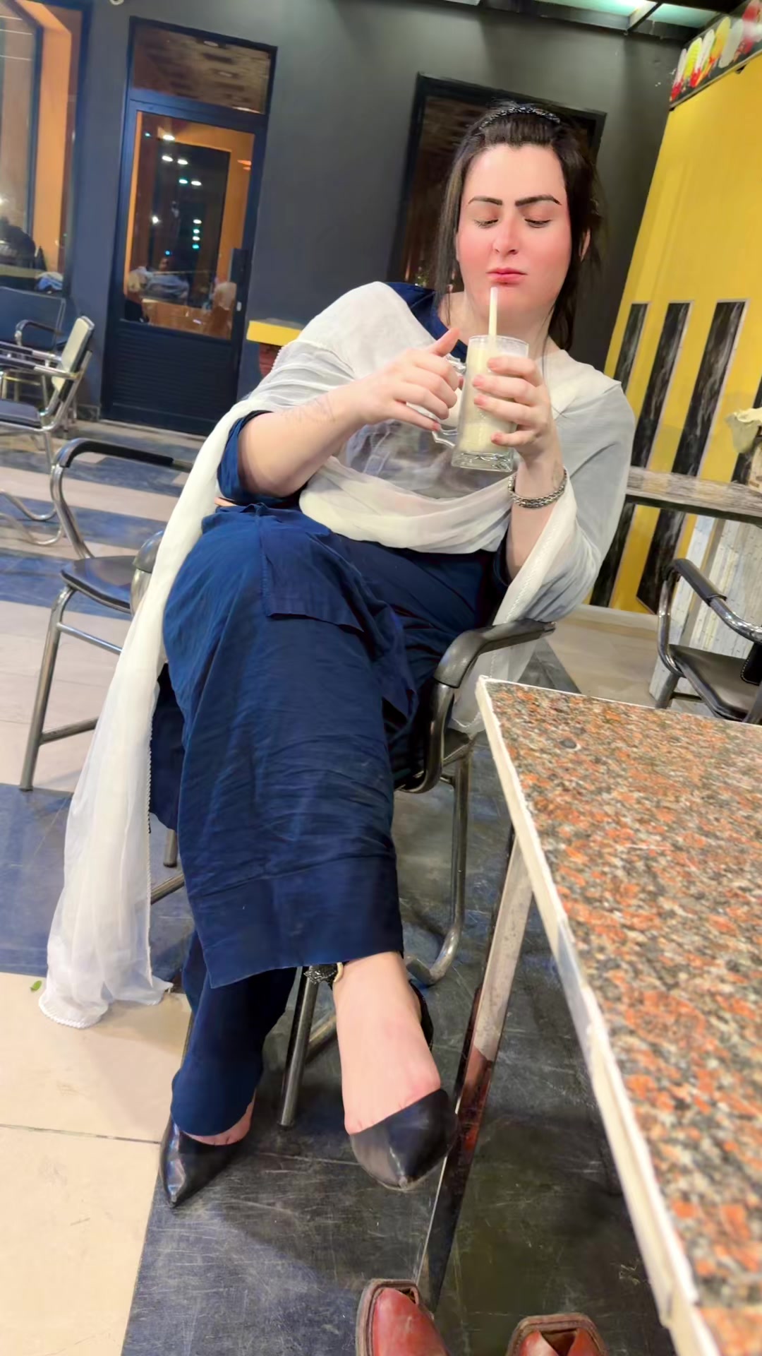 @Riya Khan34