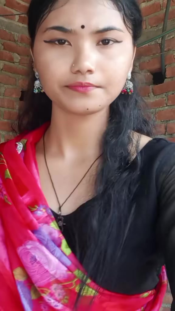 @❣️Saina❣️
