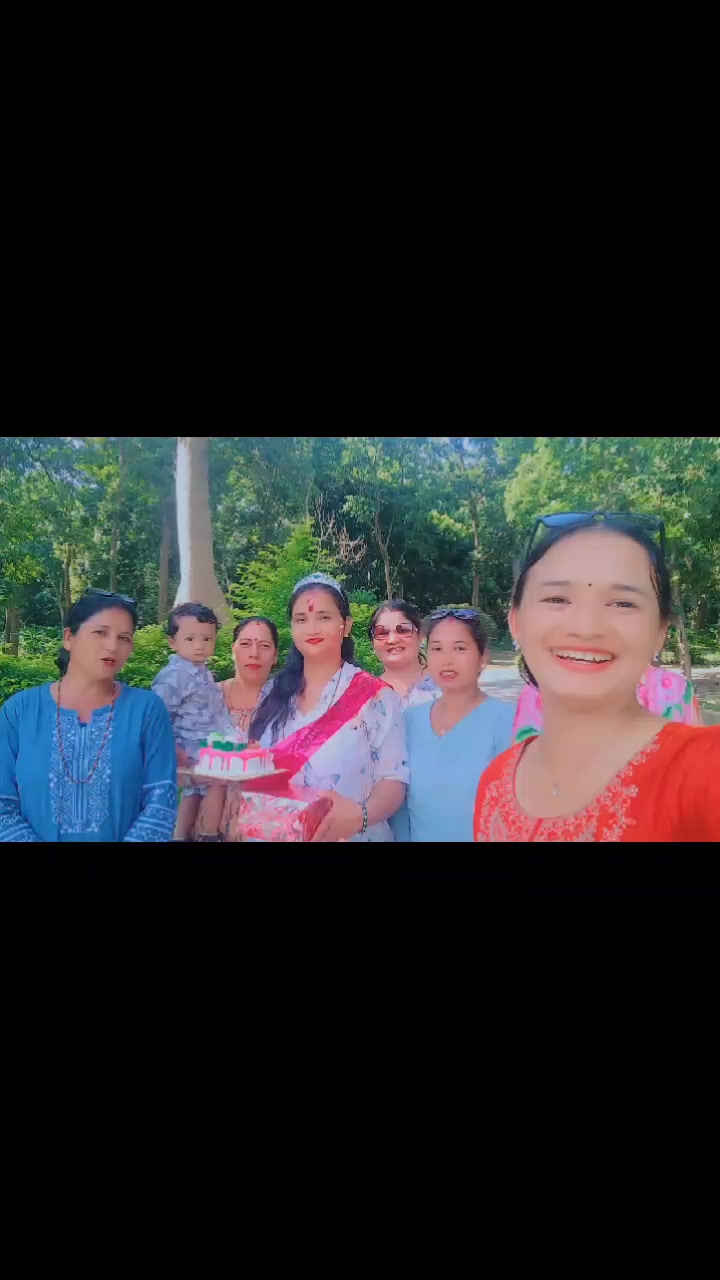 @Jenisha chhetri💝(जेनु)